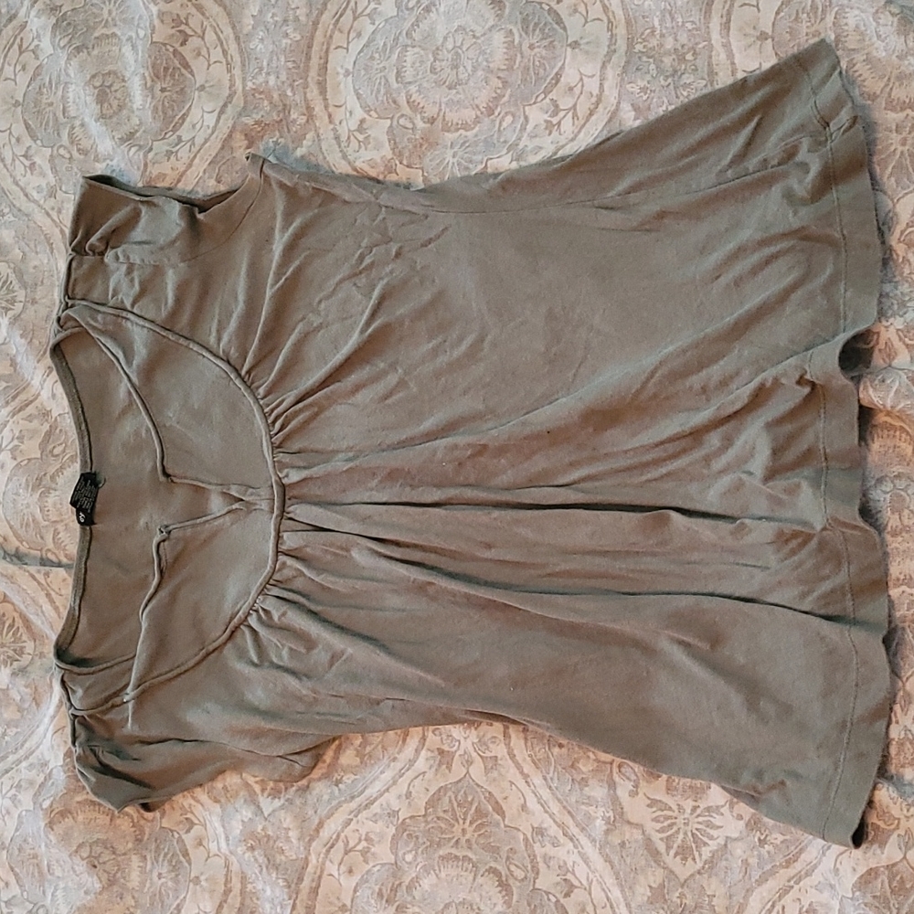 Size large(fits more like a medium),sage colored short sleeve shirt